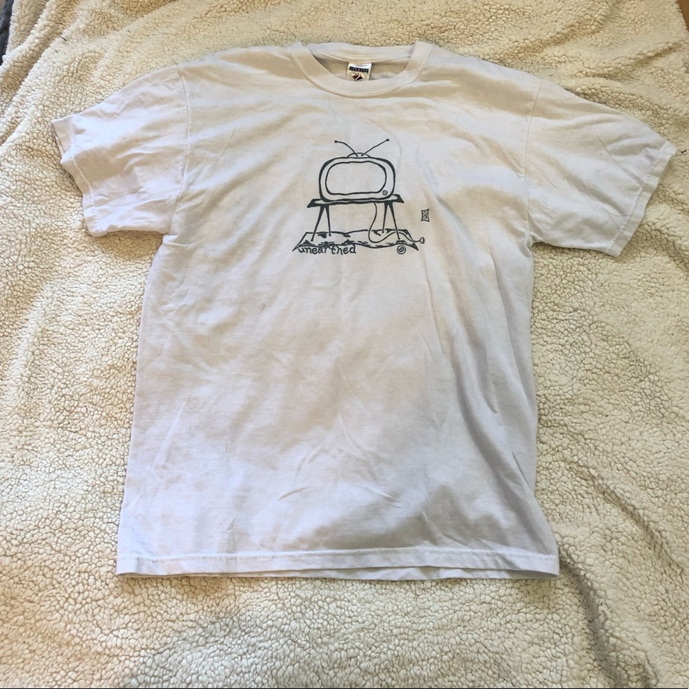 Unearthed Men’s tee